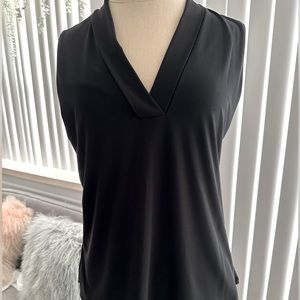 White House Black Market Top NWOT